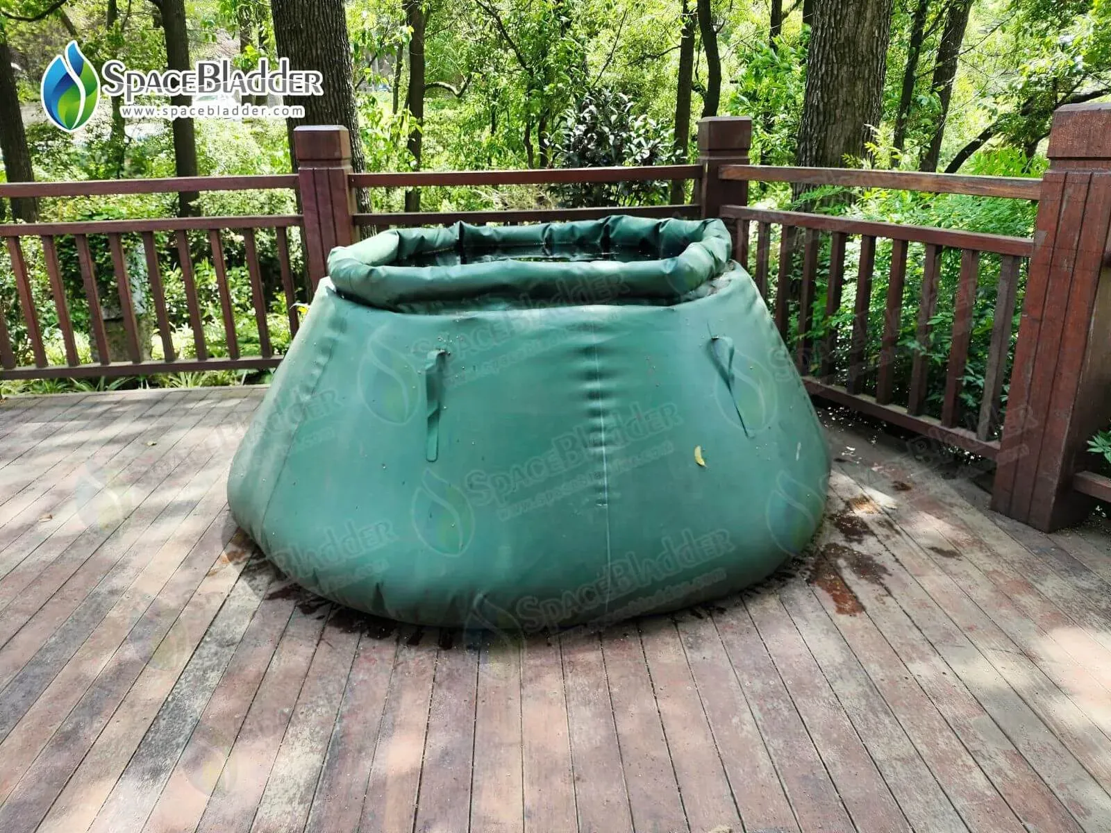 2000L Self-Supporting Open Top Onion Shape Bladder Tank For Forest Fire Fighting - customer case image 4